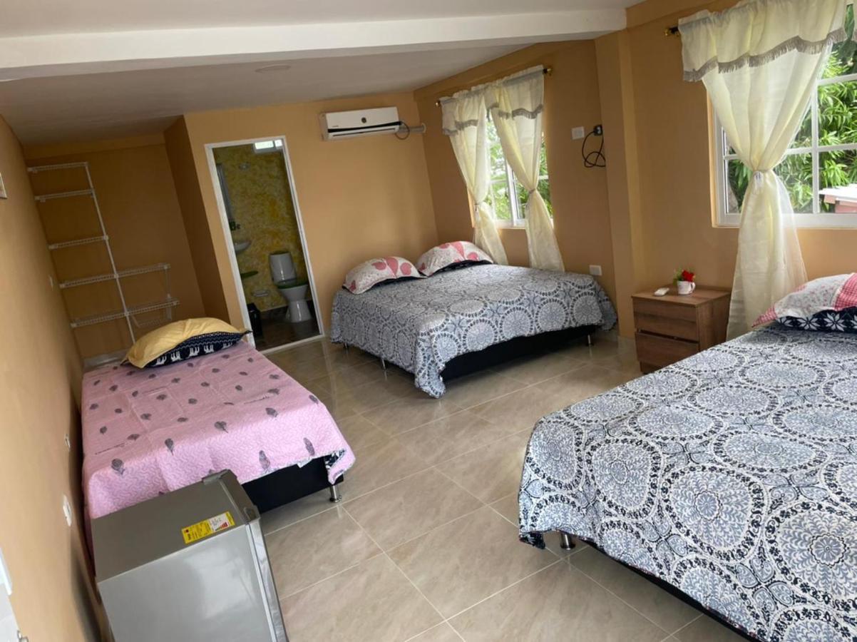Posada Miss Portia South West Bay Dış mekan fotoğraf